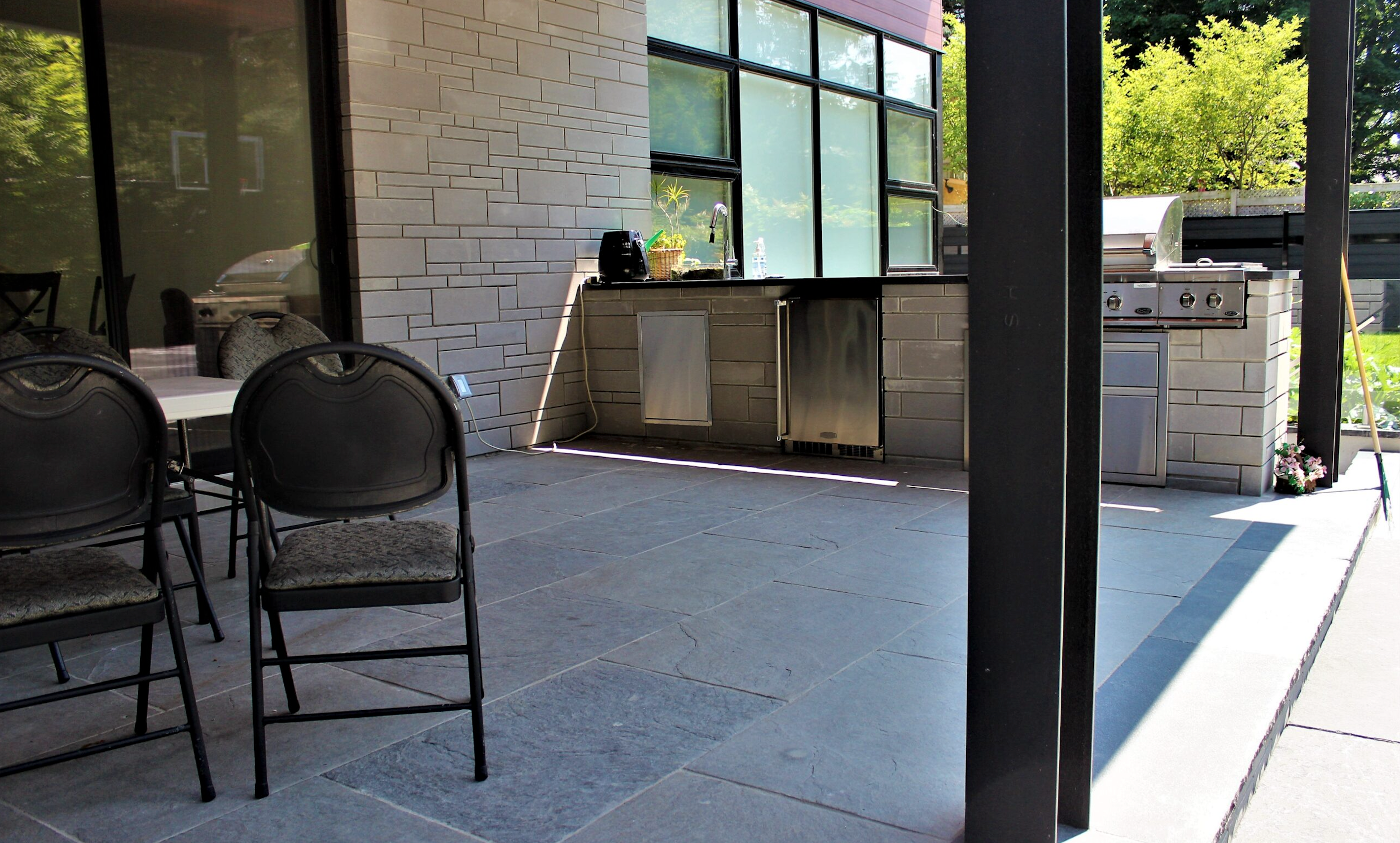 Antique Black Limestone (WWS)