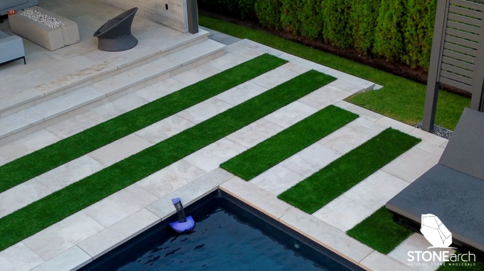 Artificial Turf - Grass - Roll - 15'x50'