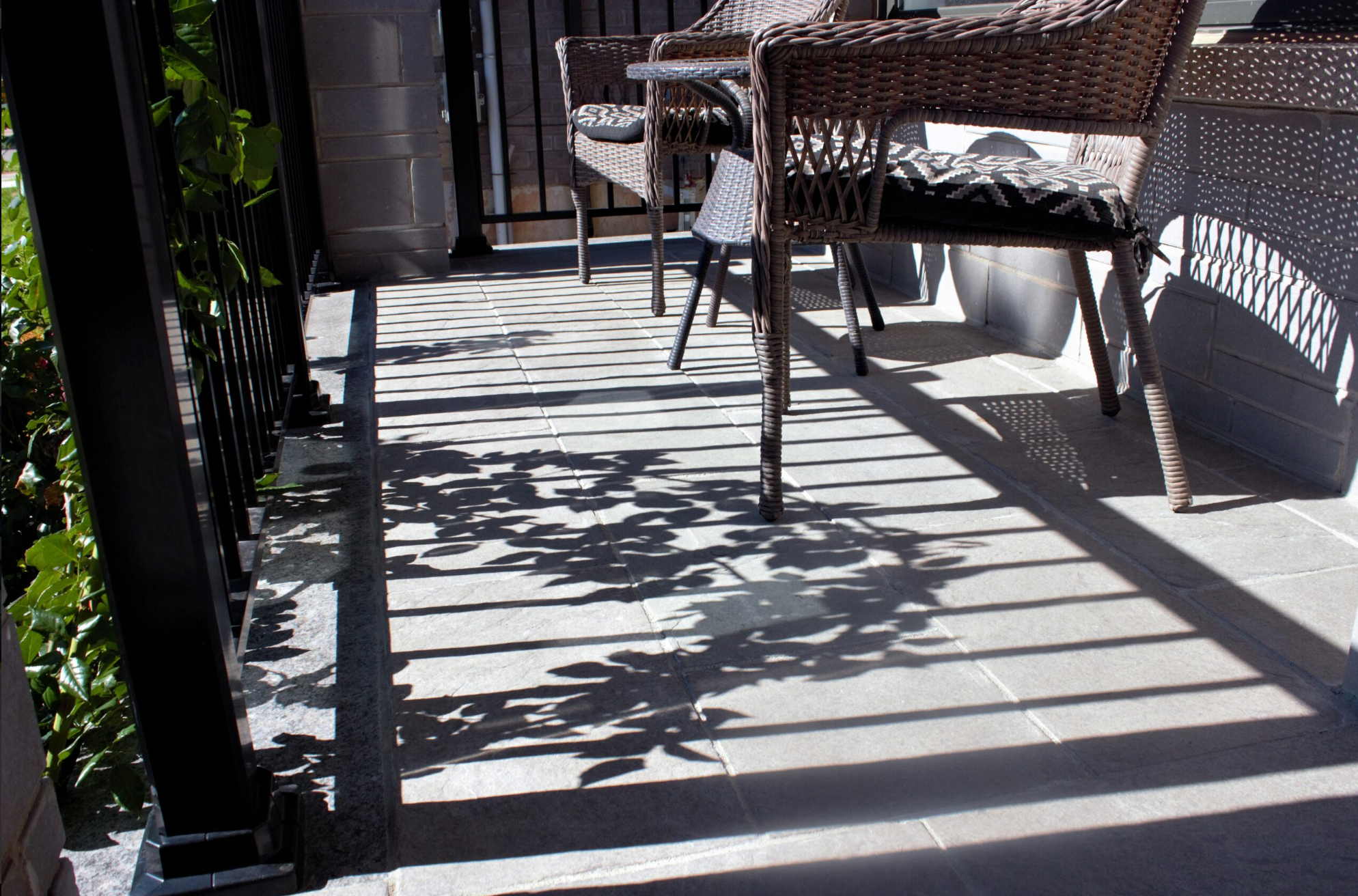Edge Paver - Antique Grey Limestone - 1"x12"x36"