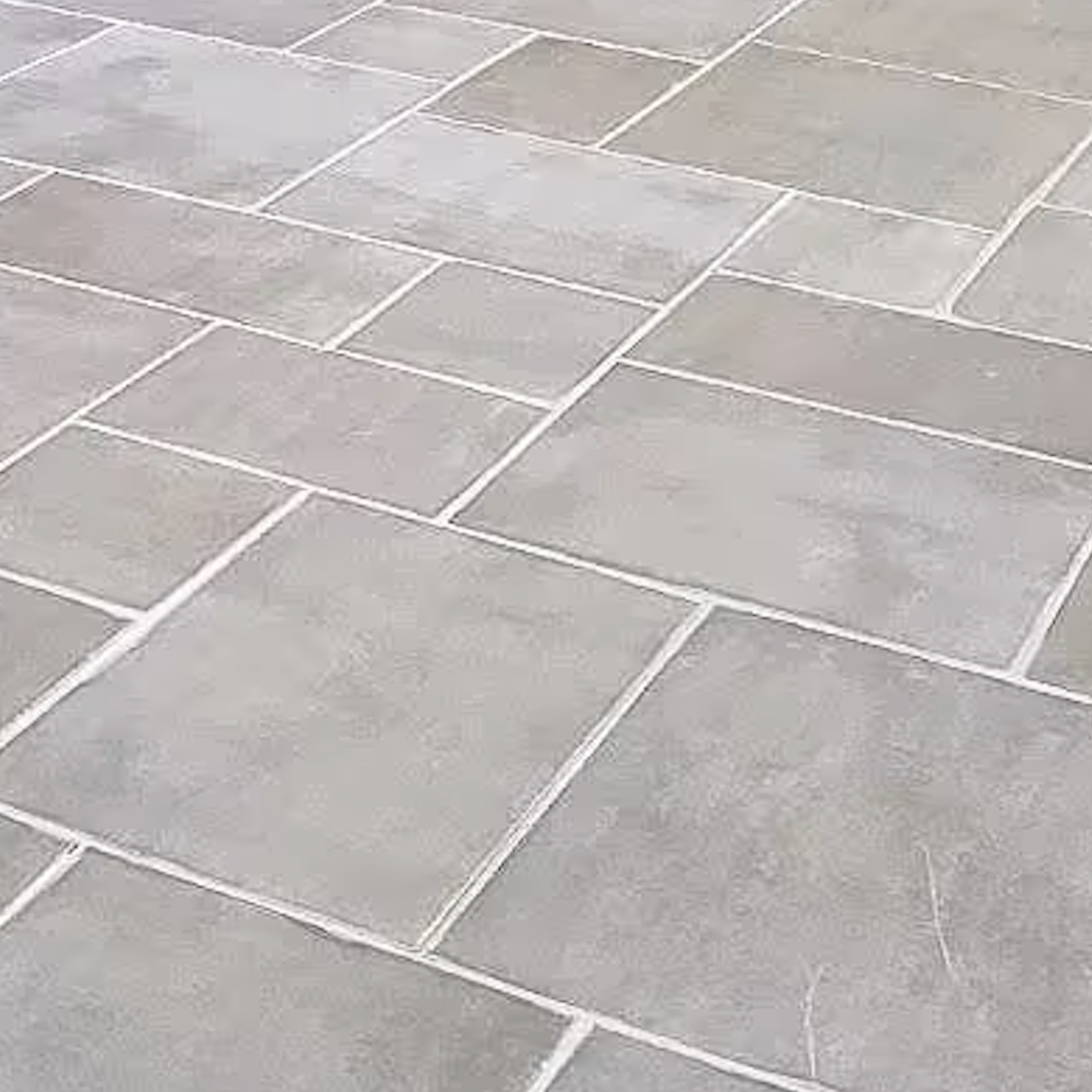 Paver - Carbon - Flamed - Saw Cut - 1-1/4"x12"x24" swatch