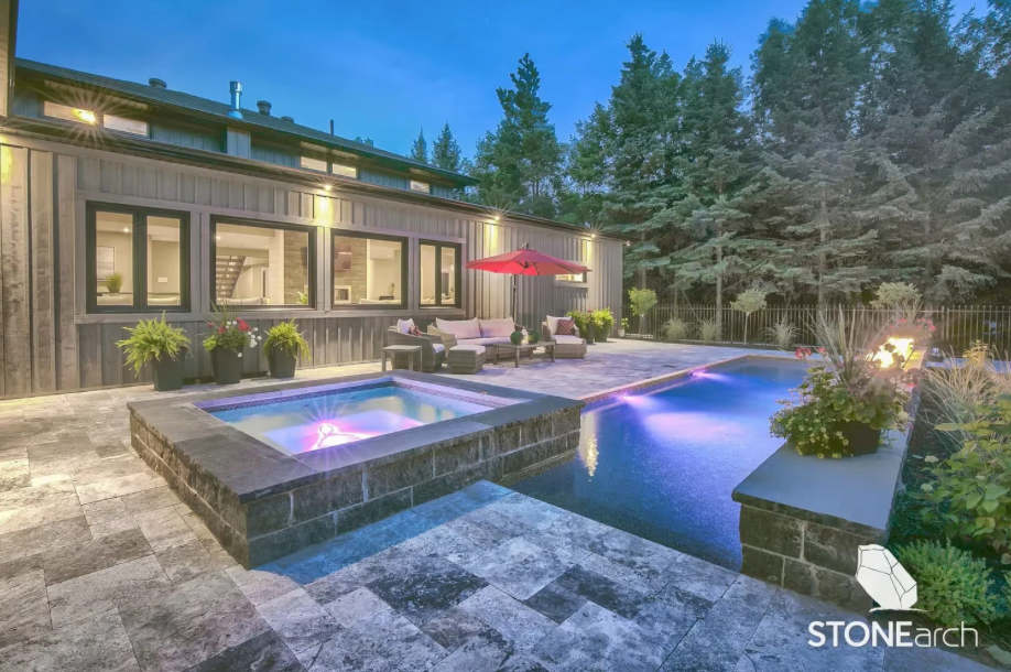 Paver/Cobble - Gray Mix Travertine - Cobble - Tumbled - 1-1/4"x16"x24"