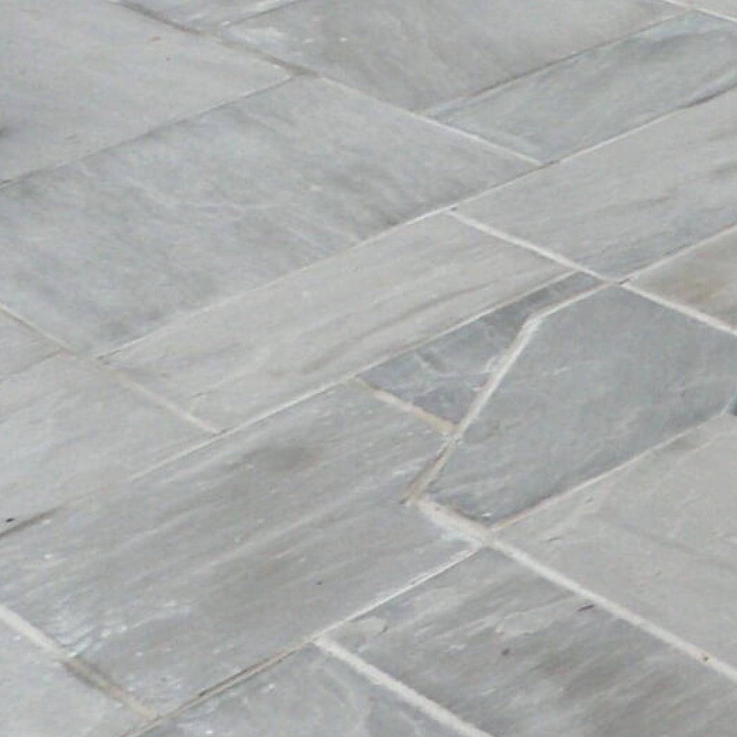 Coping - Grey Sandstone - 3 Edges Sawn, 1 Long Rock Face - 2"x14"x72" swatch