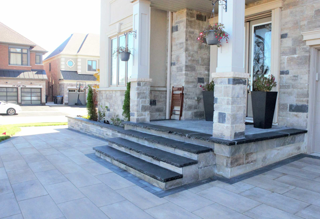 Paver - Imperial Black Sandstone - Natural Edges M/Cut - 1"x18"x24"