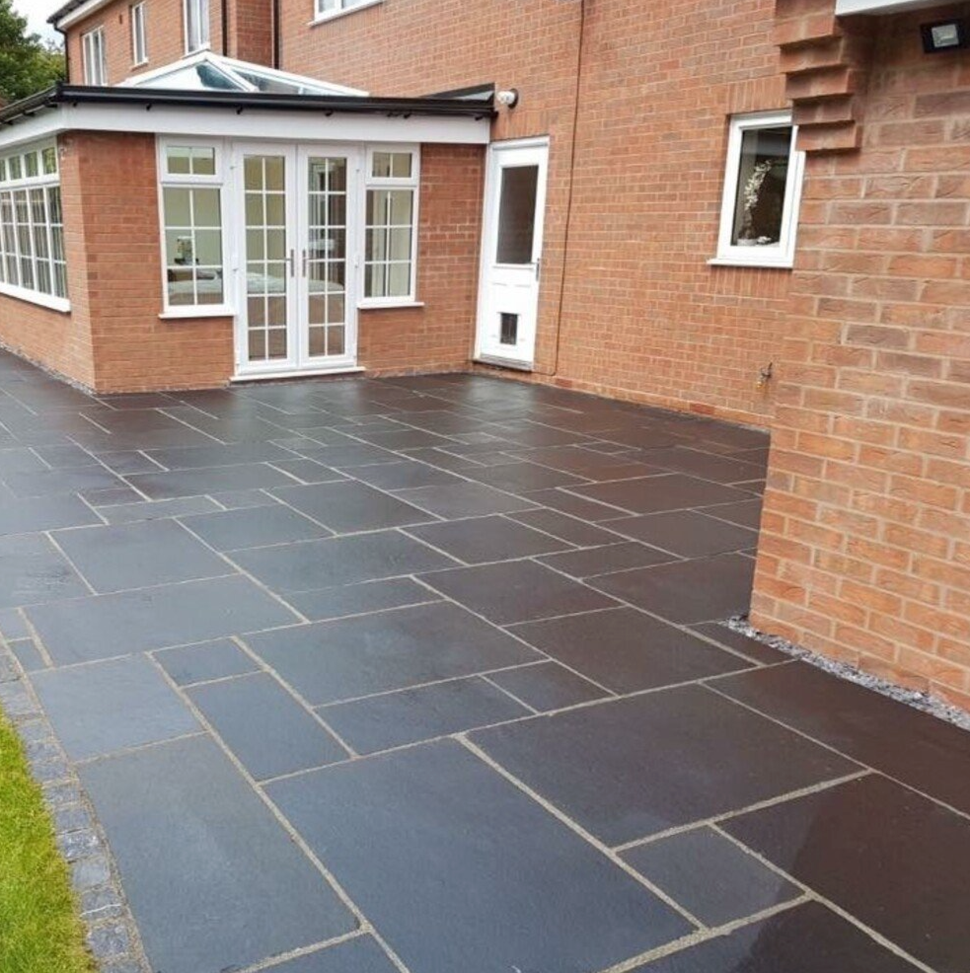 Pier Cap - Kota Black Limestone - 4 Sides Rockfaced - 3"x24"x24"
