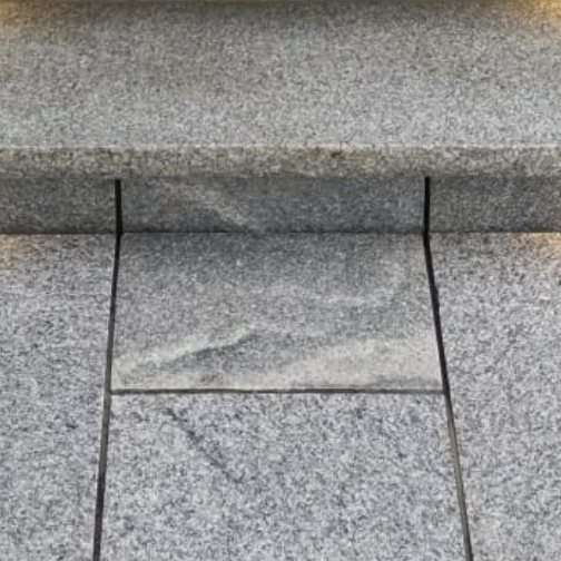 Step - Salt N Pepper Granite - 3 Edges Rockfaced, 1 Longside Sawn - 6"x12"x48" swatch