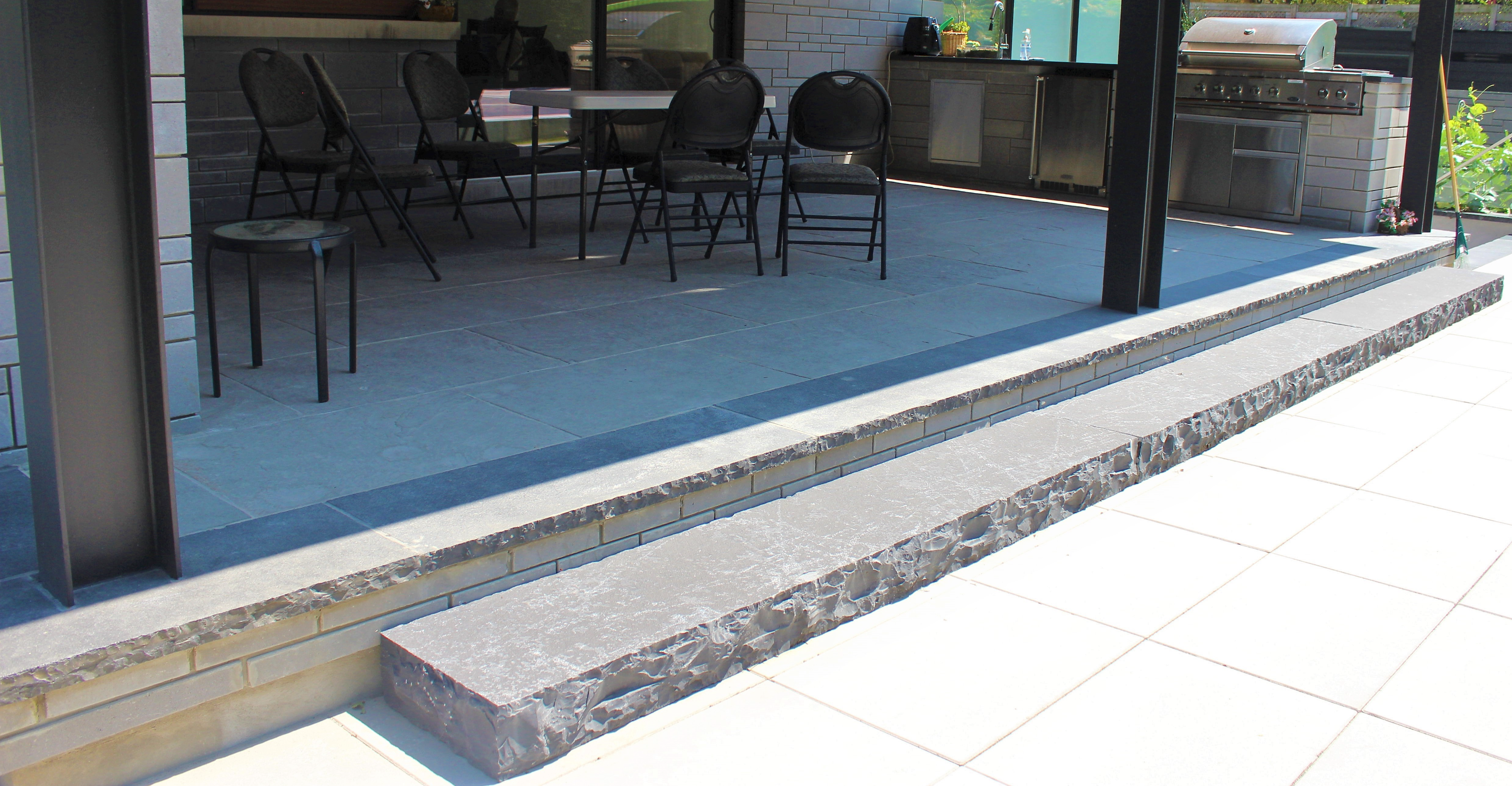 Antique Grey Limestone (WWS)