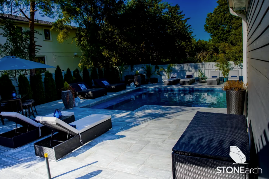 Bullnose Coping - Alicante Black - Flamed - 2"x14"x48"