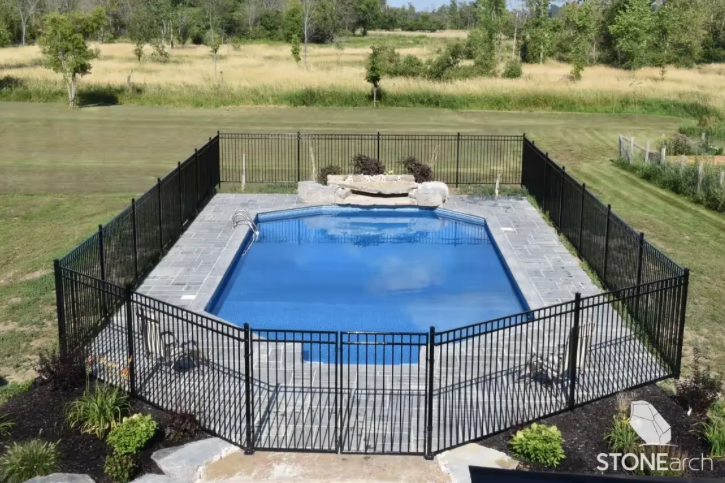 Paver - Alicante Black - Flamed - Saw Cut - 1-1/4"x18"x24"