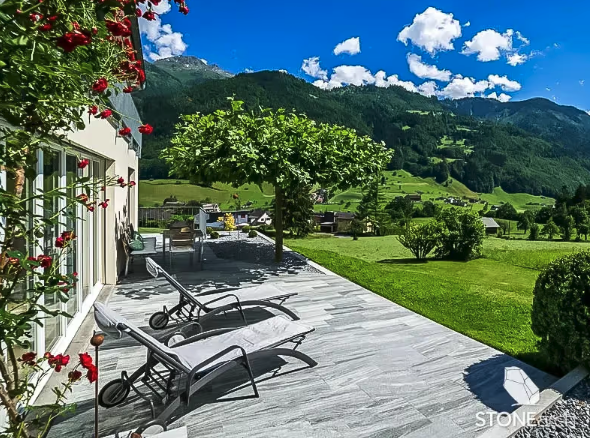 Coping  - Alicante Black - Flamed - Saw Cut - 2"x16"x72"