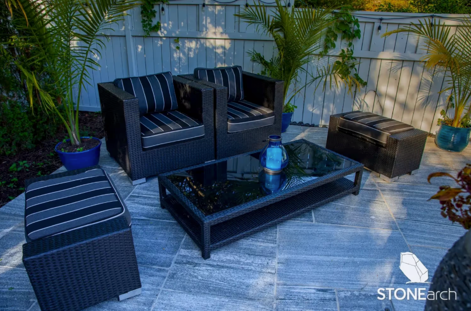 Paver - Alicante Black Granite - Flamed - Saw Cut - 1-1/4"x36"x36"