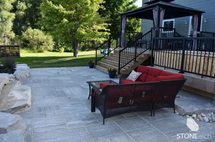 Paver - Alicante Black - Flamed - Saw Cut - 1-1/4"x18"x36"