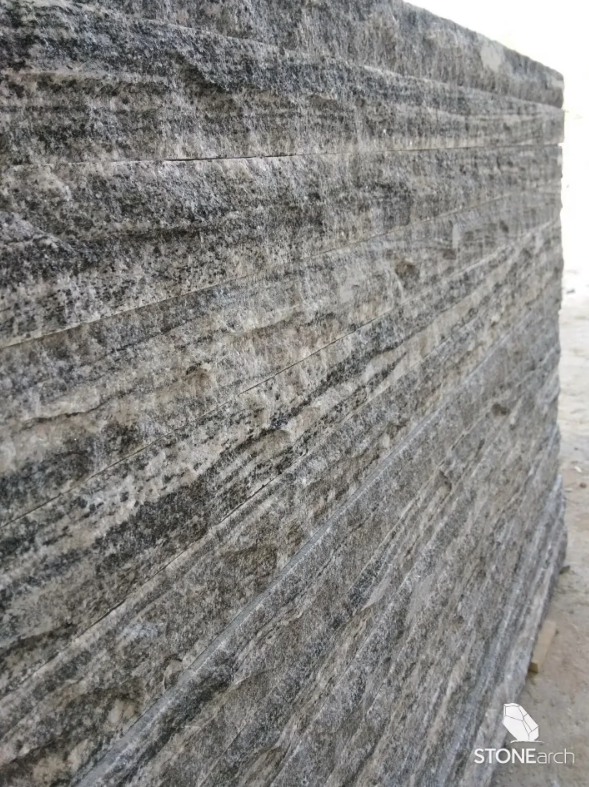 Paver  - Alicante Black - Flamed - Saw Cut - 1"x12"x24"