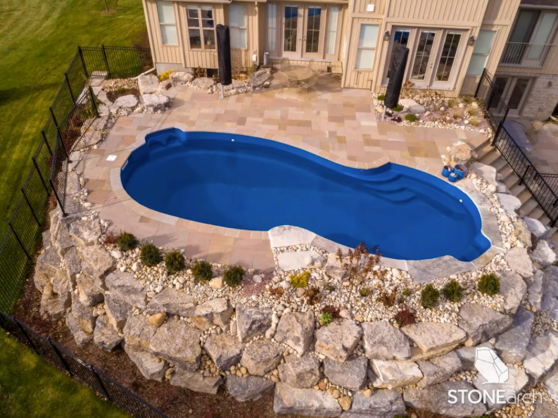 Paver - Flint Sandstone - Natural - Saw Cut - 1-1/4"x24"x24"