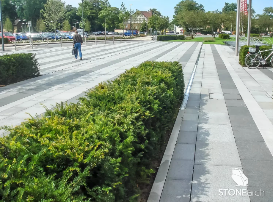 Paver - Gray Granite - Flamed - Saw Cut - 1-1/4"x24"x24"