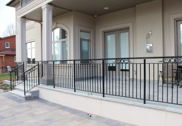 Riser - Grey Sandstone - Natural Edges, M/Cut - 1"x7"x36"