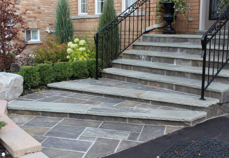 Paver - Grey Sandstone - 12x36x25mm
