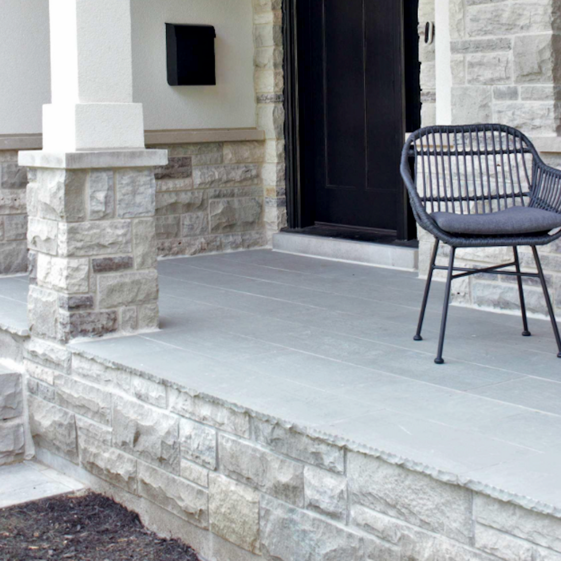 Paver - Mid Grey Sandstone - Natural Edges M/Cut - 1"x12"x12"