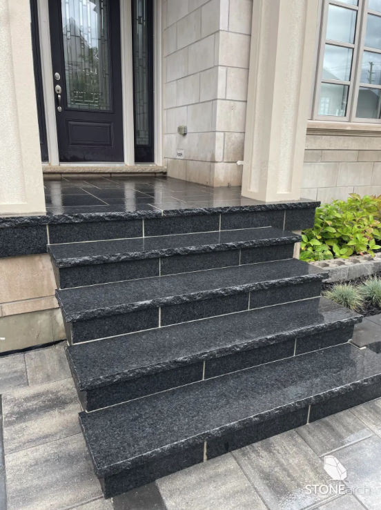 Step - Onyx Black Granite - Flamed - 3 Edge Straight - 6"x16"x72"