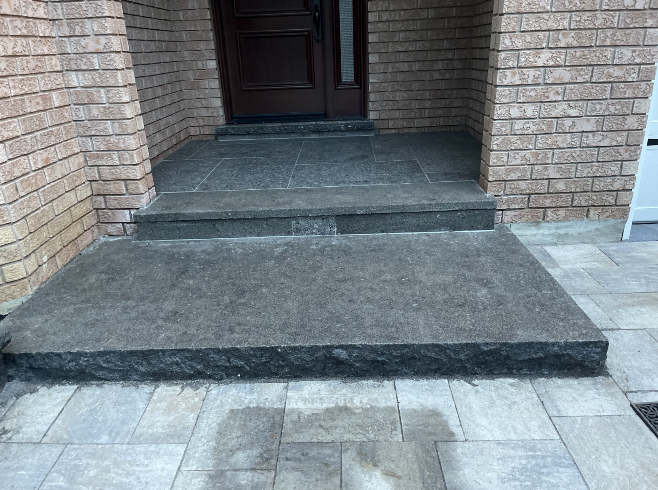 Step - Silver Grey Granite - 3 Edges Rockfaced, 1 Longside Sawn - 6"x12"x48"