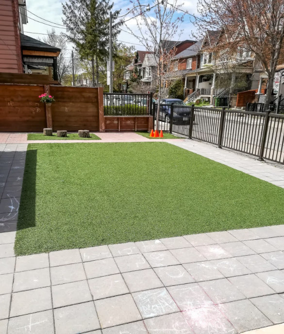Artificial Turf - Grass - Roll - 15'x25'