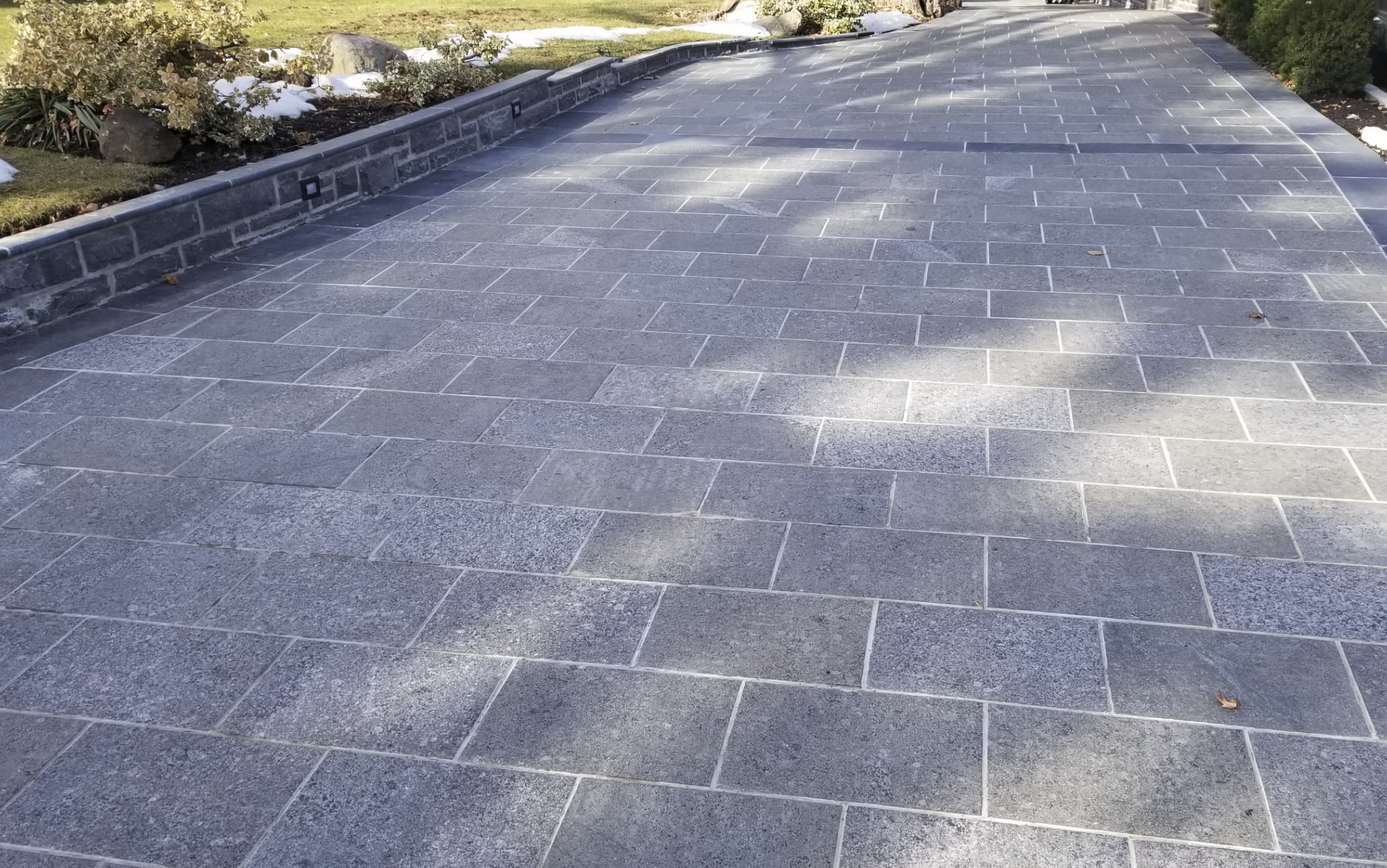 Step - Silver Grey Granite - 3 Edges Rockfaced, 1 Longside Sawn - 6"x12"x48"
